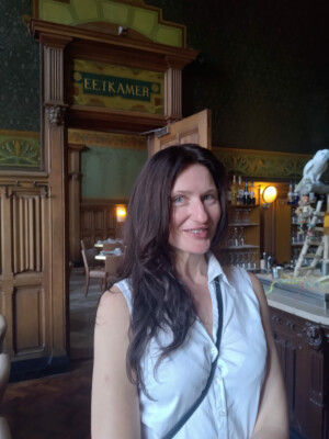 Elena is looking for a Rental Property / Room / Apartment in Amersfoort